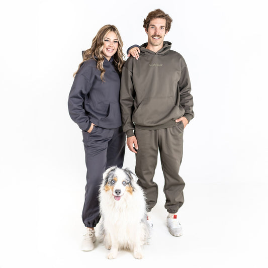 Fur-Resistant Hoodie + Sweatpants Bundle